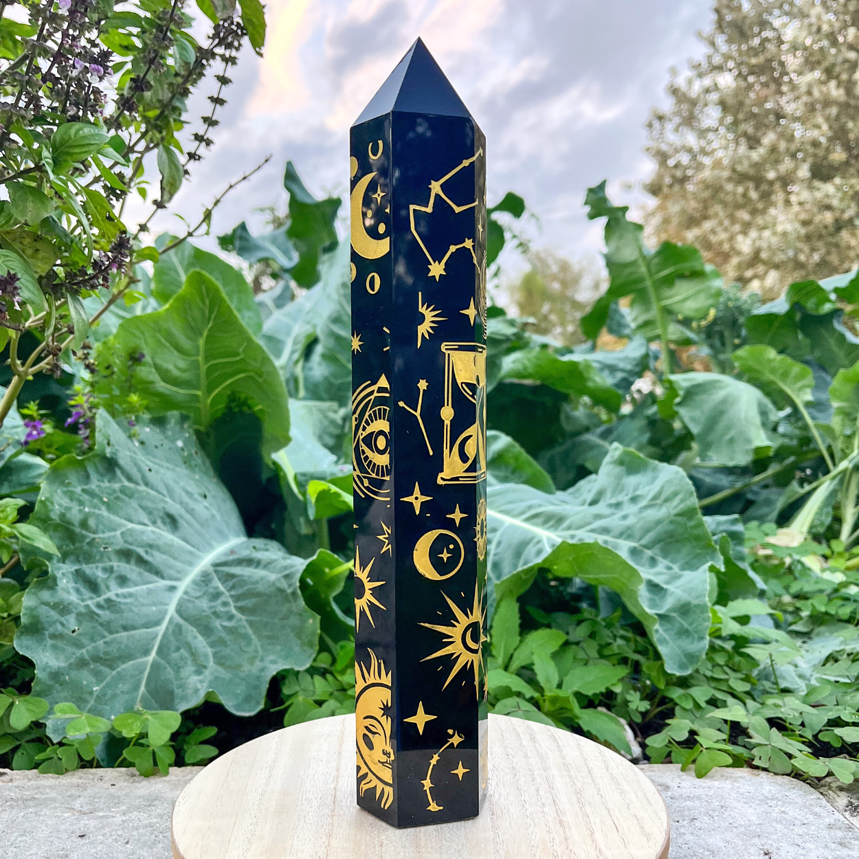 XXL Etched Obsidian Tower